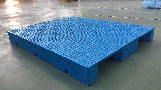 Легкая прочная палитра из ЭПП, подходящая для хранения и транспортировки